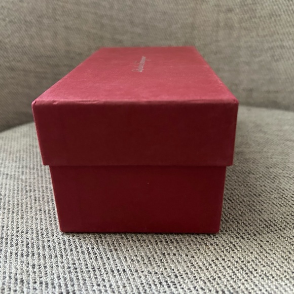 Salvatore Ferragamo empty gift box ❤️ - Picture 4 of 7